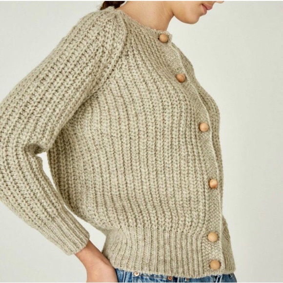 *SOLD* Babaa No. 5 Wool Cardigan 🐑 - Picture 3 of 11